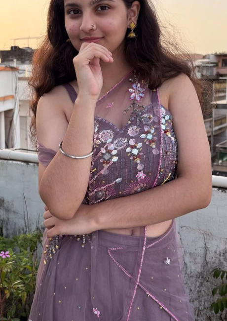 & Best Call Girls in CR Park 24/7 @ 9654726276 