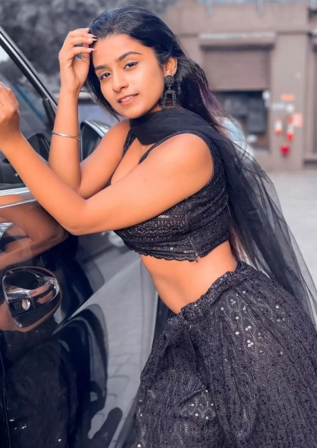 Indian Escorts in Dubai 	+971522032104