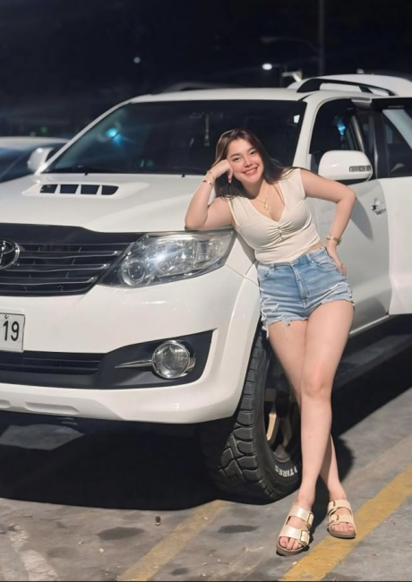 Call girls Lajpat Nagar 9643097474 escorts service delhi ncr