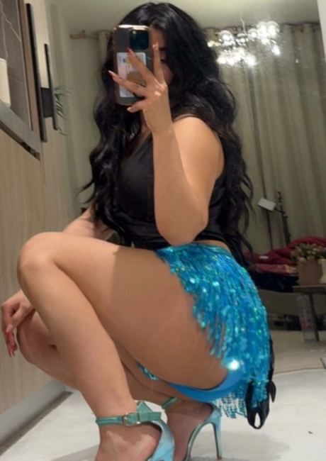 Call Girls in Kotla Mubarakpur 8448224330 Call Girl Service Delhi
