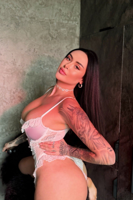 9958659377, Call Girl in New Ashok Nagar [24X7] Escorts Service Provider