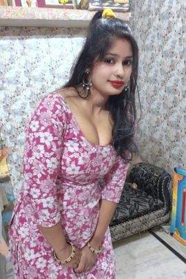 Green park Escort Service in Delhi (9958018831)
